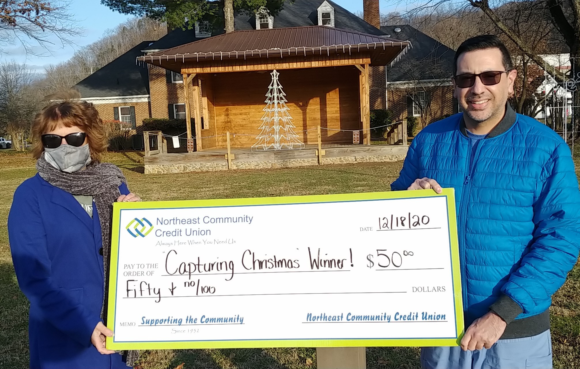 Capturing Christmas Winner - Robert Lewis